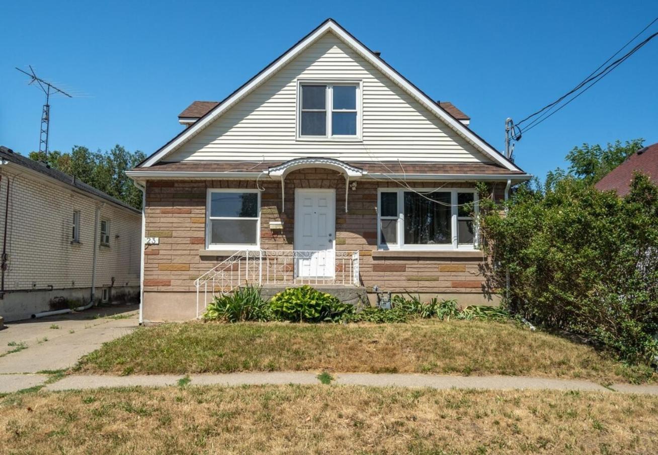Modern 3 Bdr Homeapt Mins To Notlwineriesfalls *