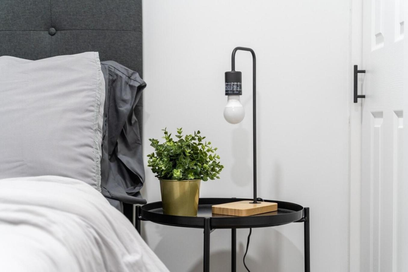 Modern 3 Bdr Homeapt Mins To Notlwineriesfalls Apartment Saint Catharines